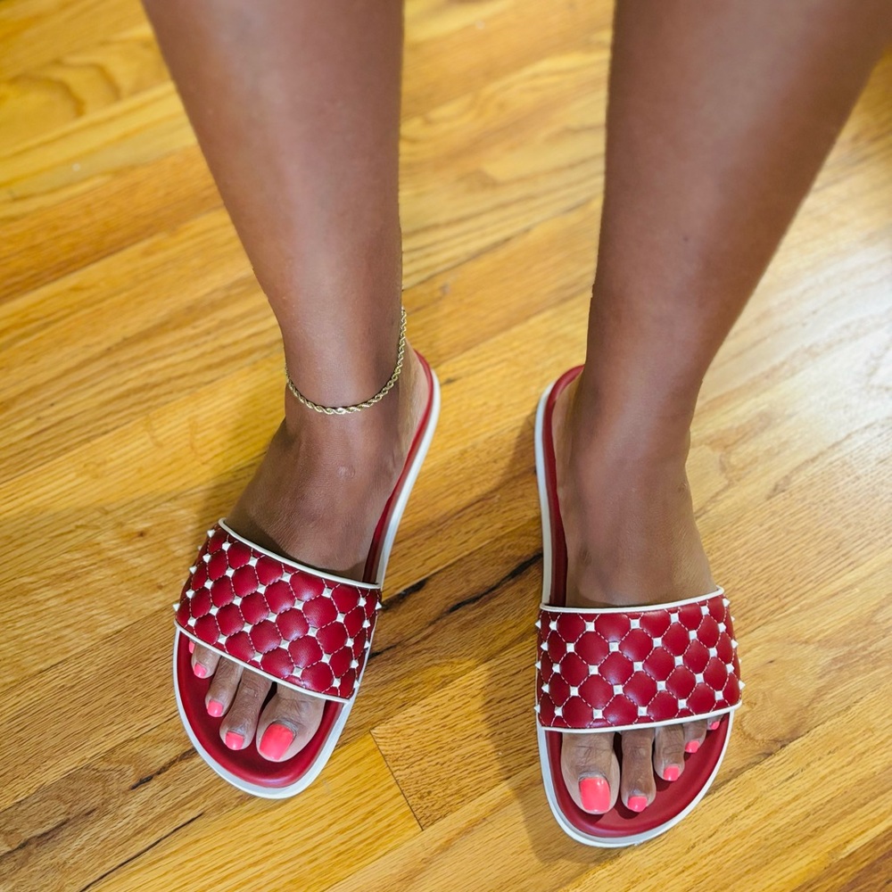 Valentino Garavani Rockstud Slides in Red and white - Picture 13 of 15